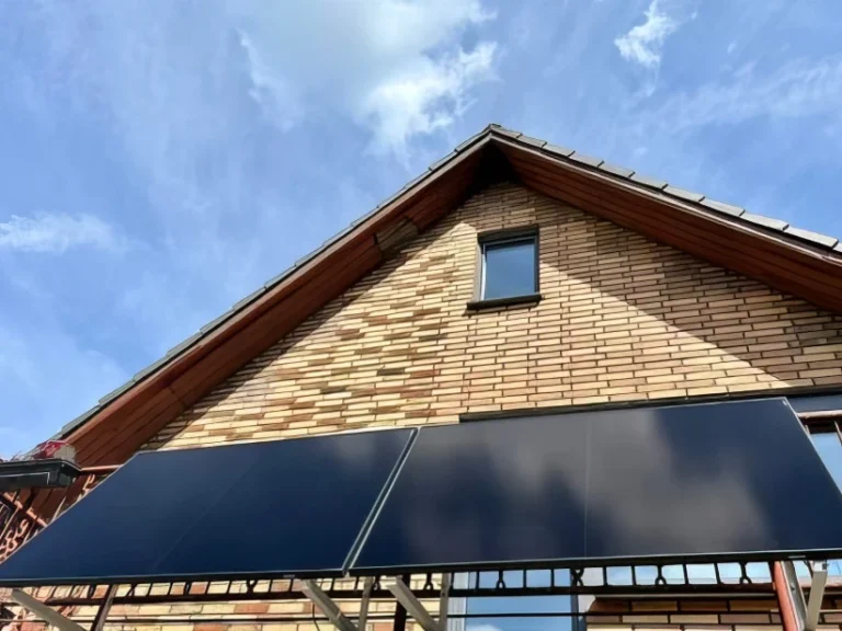Balkon-Solarwinkel-Ratgeber: Nach Süden oder Osten ausrichten?
